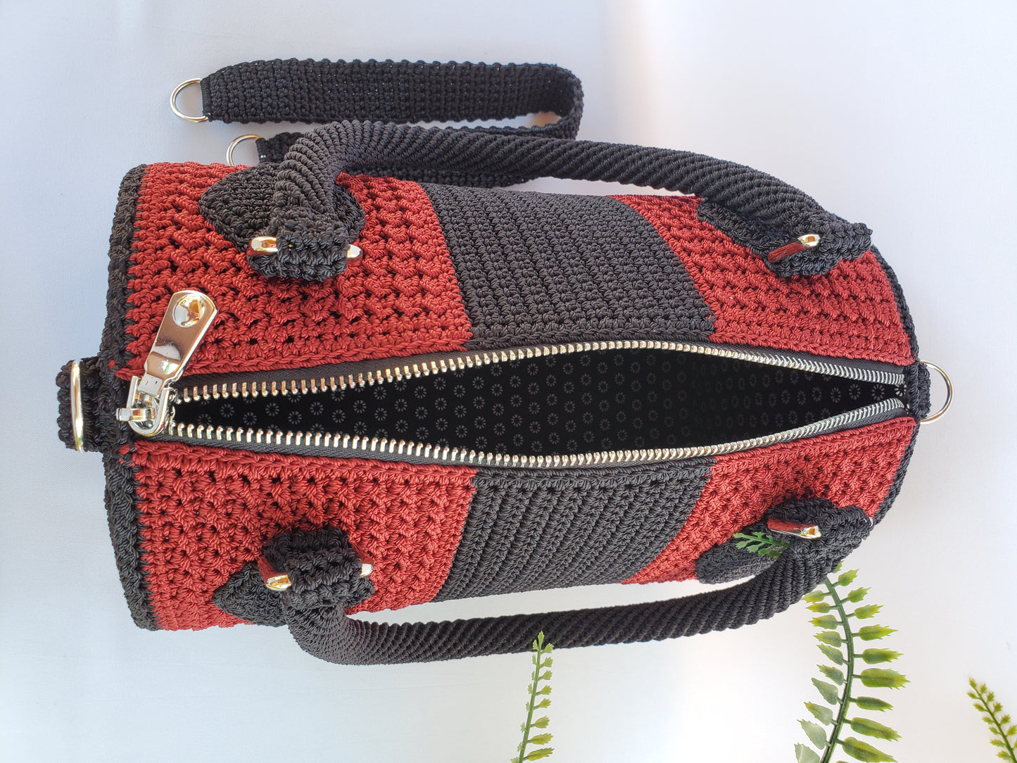 Sac Fourre-Tout Noir et Bordeaux
