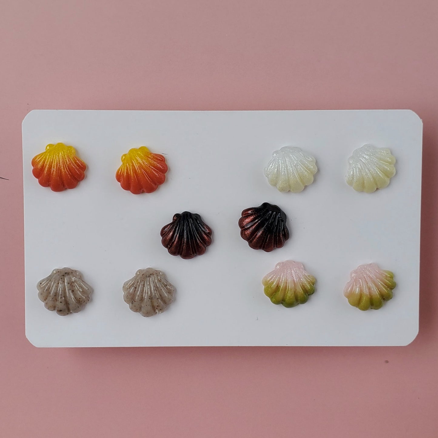 Puces Fleurs et Coquillages