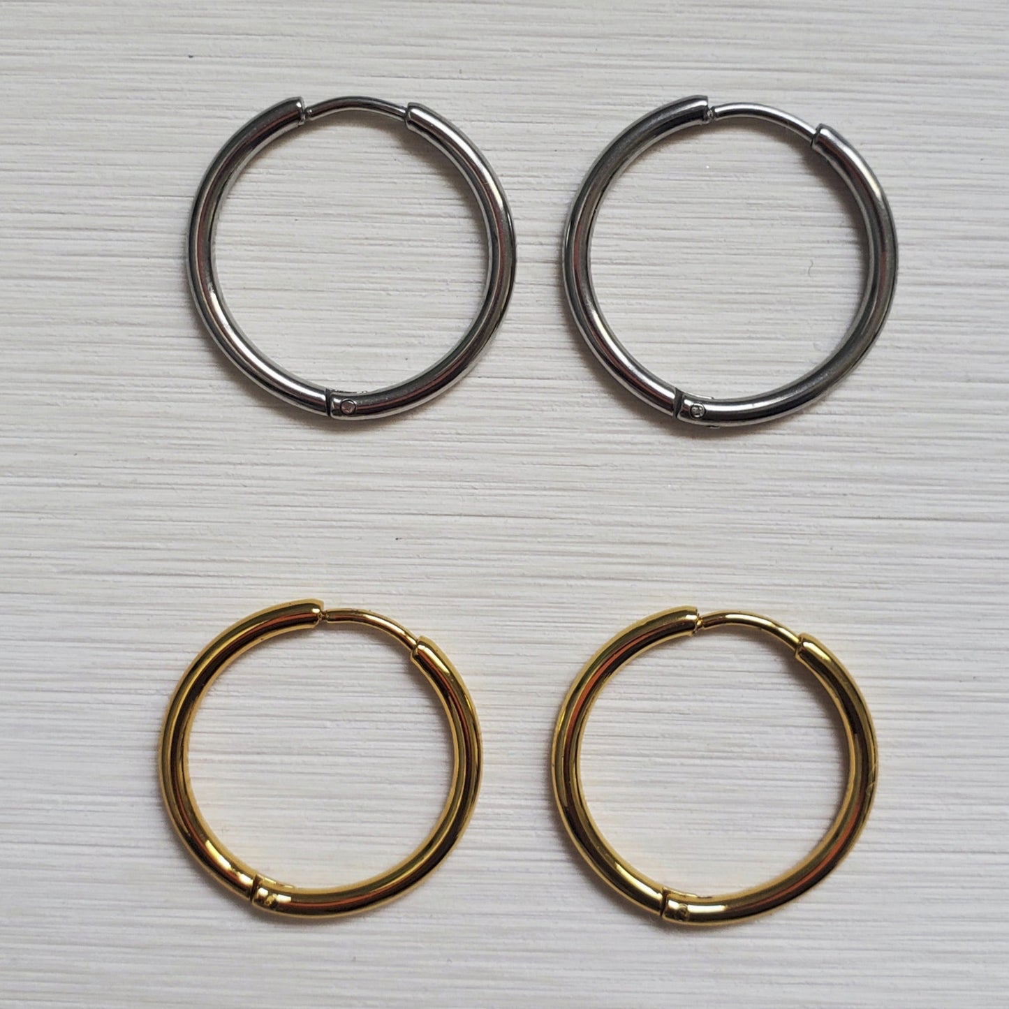Créoles rondes lisses 22 mm