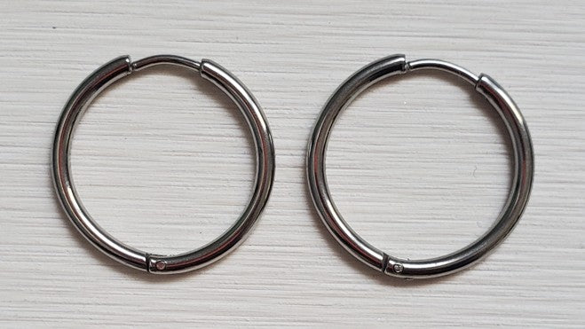 Créoles rondes lisses 22 mm