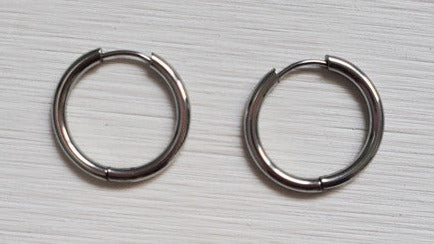 Créoles rondes lisses 18 mm