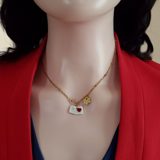 Collier Livre Coeur avec Initiale