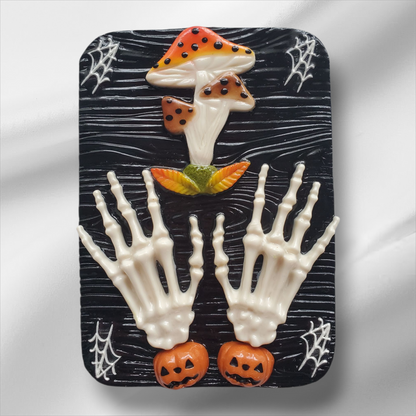 Bijou Coque Squelette et Champignon