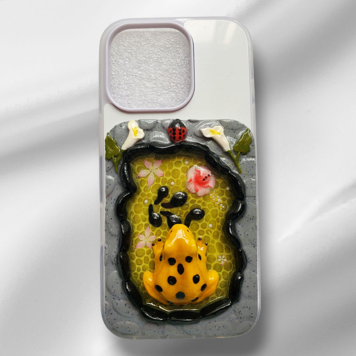 Bijou Coque Maurice la Grenouille