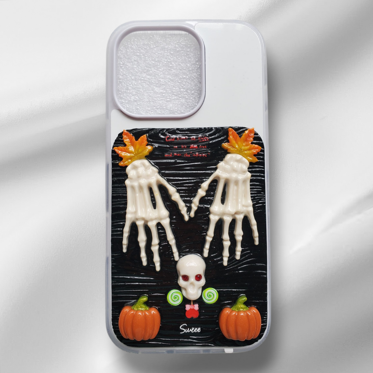 Bijou Coque Squelette et Citrouilles