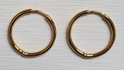 Créoles rondes lisses 22 mm