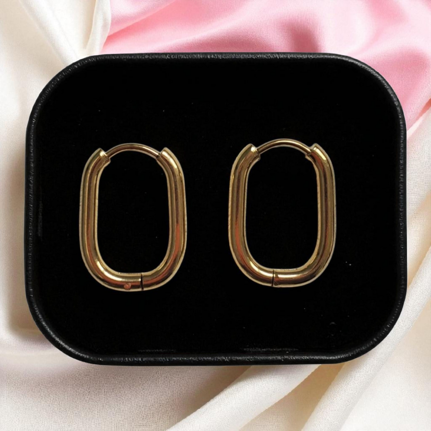 Créoles ovales lisses 21 x 15 mm