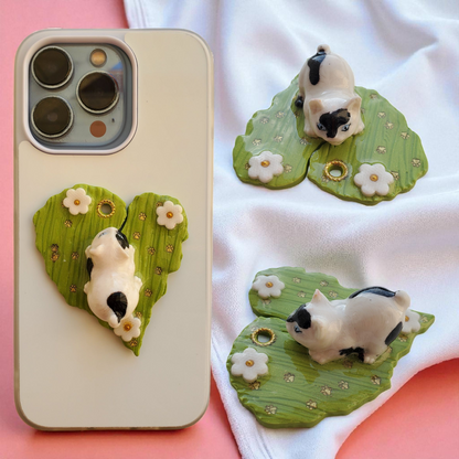 Bijou Chaton joueur blanc et marron - Coeur vert