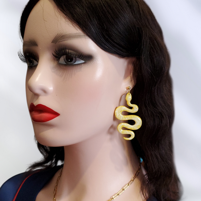 Corail Jaune   Boucles et Puces d'oreilles