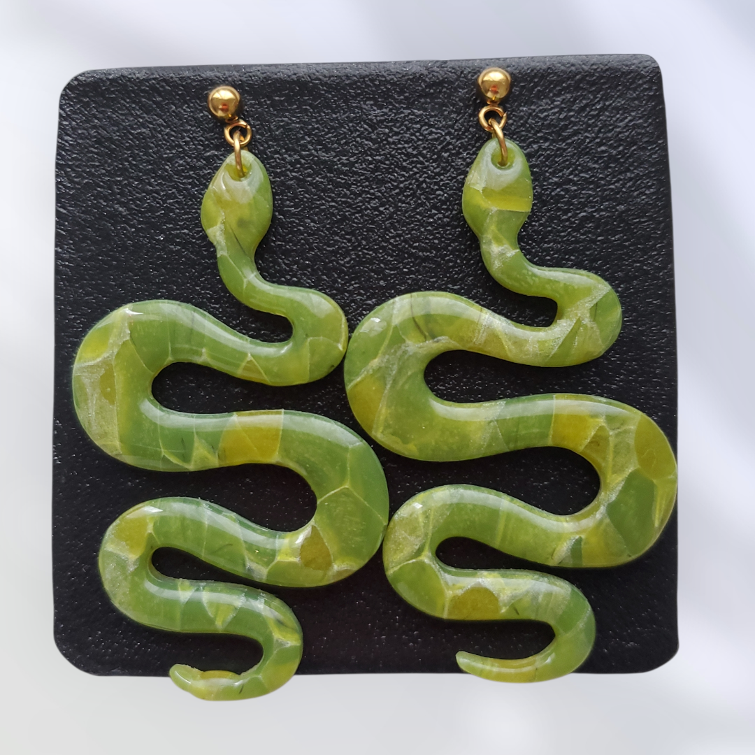 Jade   Boucles et Puces d'oreilles