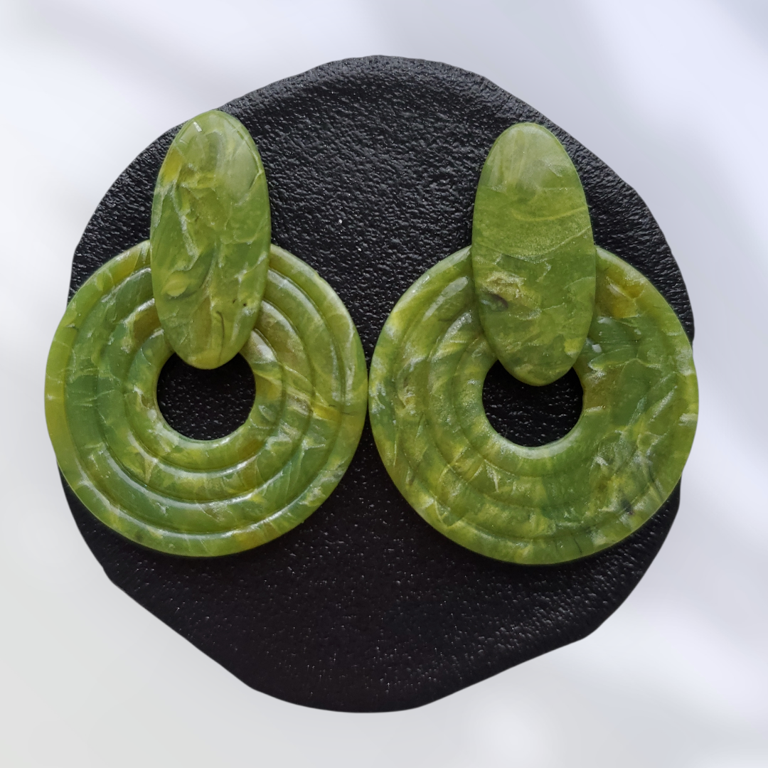 Jade   Boucles et Puces d'oreilles