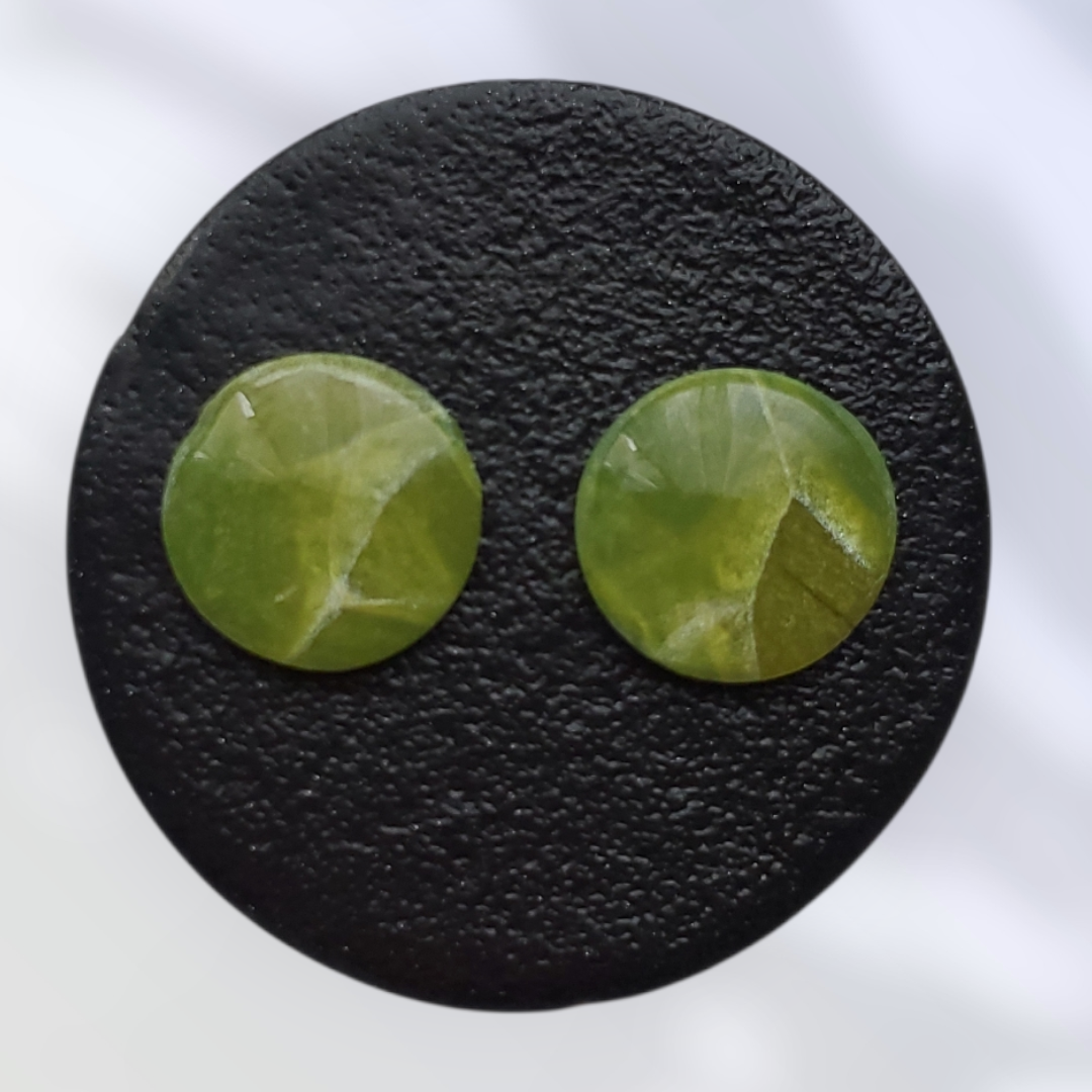 Jade   Boucles et Puces d'oreilles